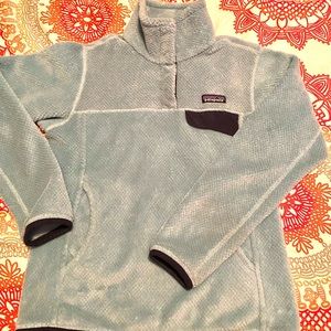Patagonia snap T pullover.